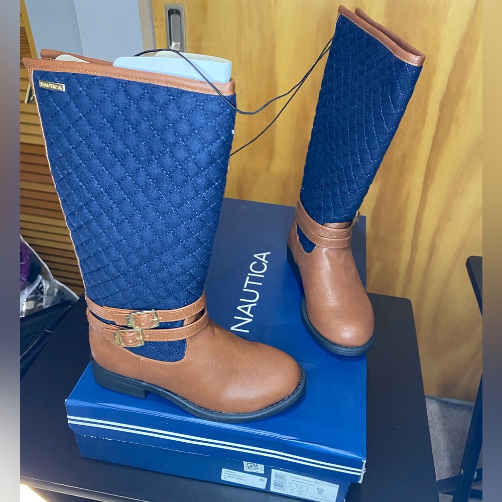 Nautica Jemima Girls Boot size 12